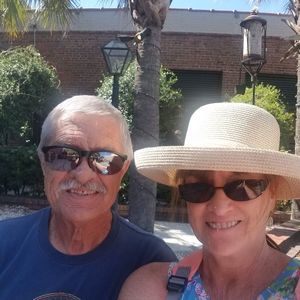 Meet your Posher, Sharon